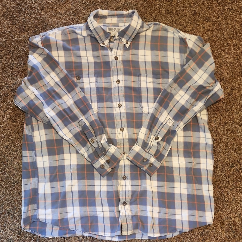 Duluth Trading Co Blue and White Casual Button Down Shirt